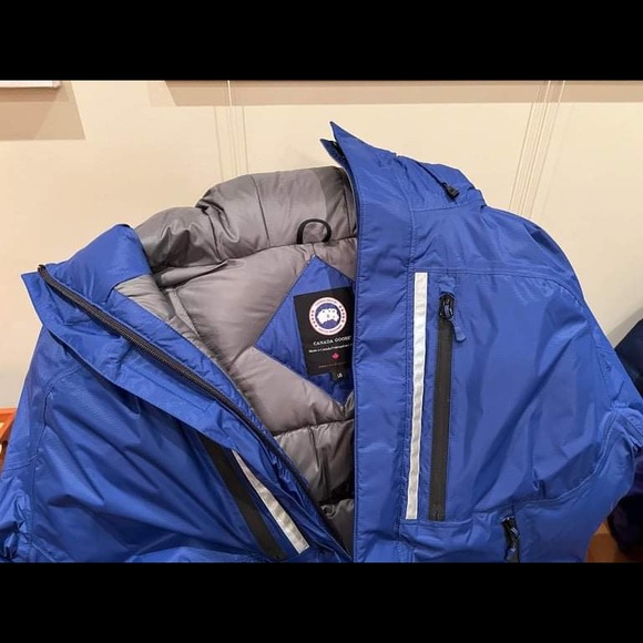 Canada Goose - Picture 3 of 4